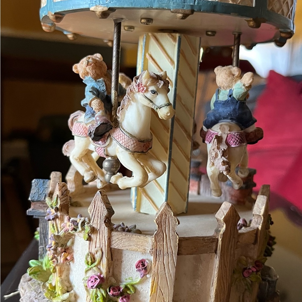 Vintage Musical Bear Merry go round